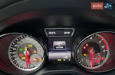 Внедорожник / Кроссовер Mercedes-Benz GLA-Class 2014 в 