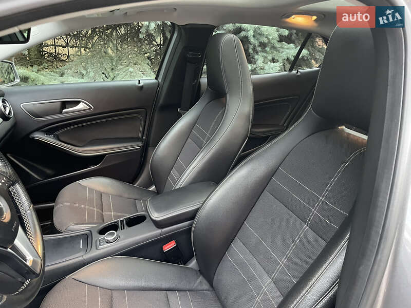 Внедорожник / Кроссовер Mercedes-Benz GLA-Class 2014 в Киеве фото 46 Внедорожник / Кроссовер Mercedes-Benz GLA-Class 2014 в Киеве