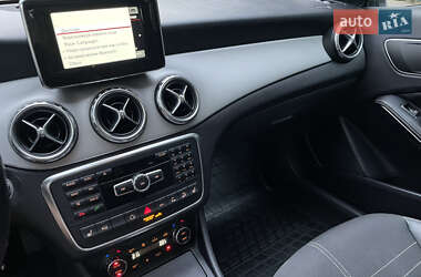 Внедорожник / Кроссовер Mercedes-Benz GLA-Class 2014 в 