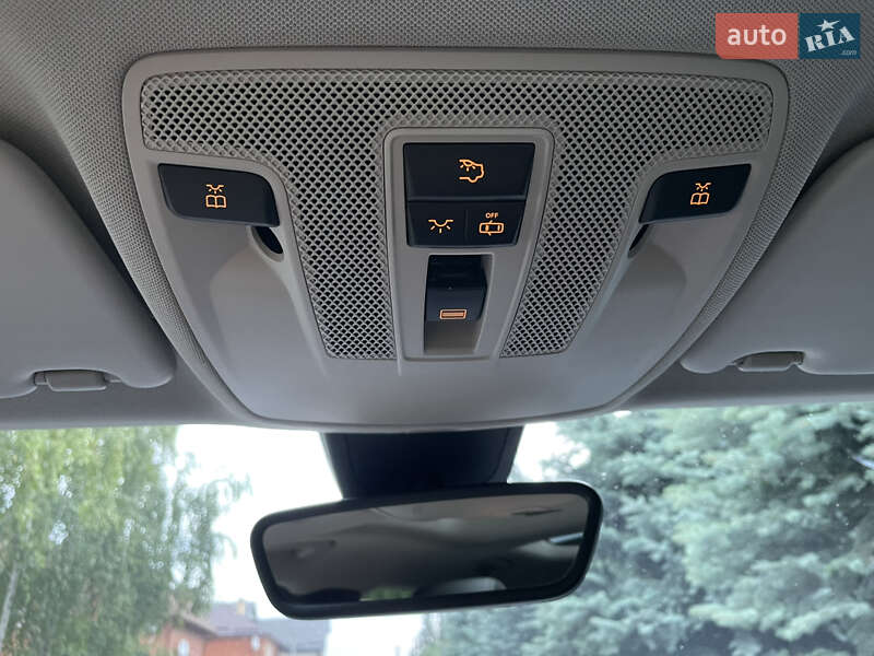 Внедорожник / Кроссовер Mercedes-Benz GLA-Class 2014 в Киеве фото 57 Внедорожник / Кроссовер Mercedes-Benz GLA-Class 2014 в Киеве