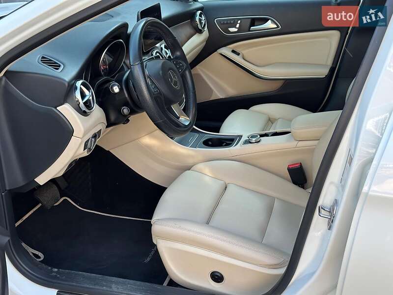 Позашляховик / Кросовер Mercedes-Benz GLA-Class 2019 в Одесі