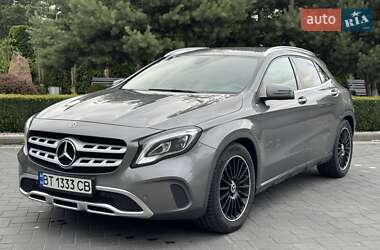 Позашляховик / Кросовер Mercedes-Benz GLA-Class 2017 в Сарнах