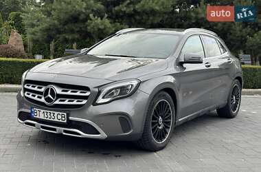 Внедорожник / Кроссовер Mercedes-Benz GLA-Class 2017 в 