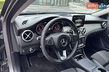 Внедорожник / Кроссовер Mercedes-Benz GLA-Class 2017 в 