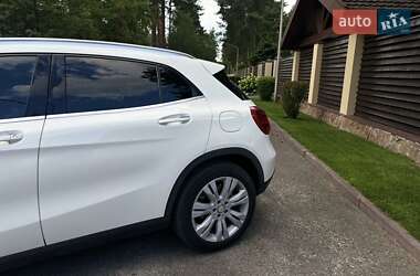 Внедорожник / Кроссовер Mercedes-Benz GLA-Class 2016 в 