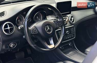 Внедорожник / Кроссовер Mercedes-Benz GLA-Class 2016 в 