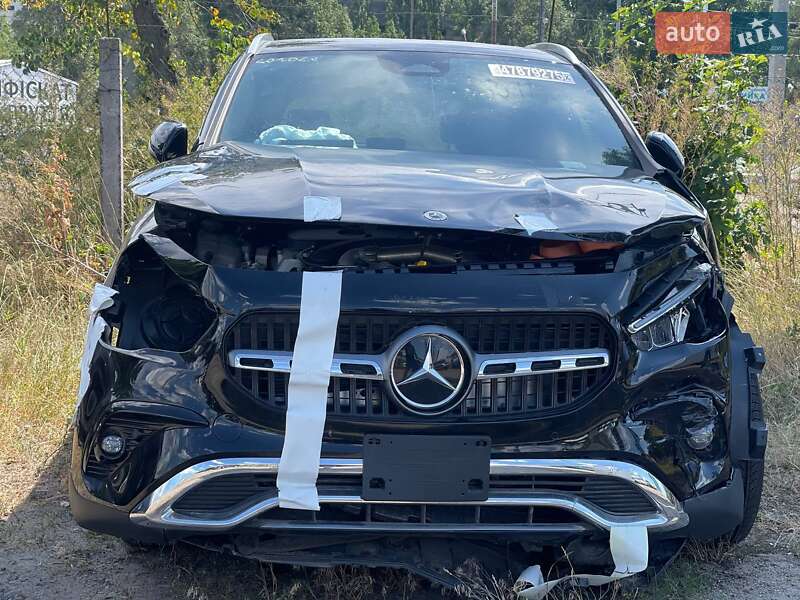 Внедорожник / Кроссовер Mercedes-Benz GLA-Class 2024 в Киеве