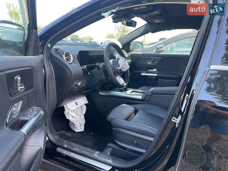 Внедорожник / Кроссовер Mercedes-Benz GLA-Class 2024 в Киеве