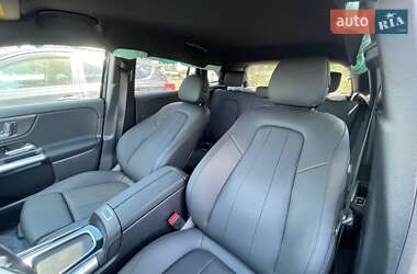 Внедорожник / Кроссовер Mercedes-Benz GLA-Class 2024 в 