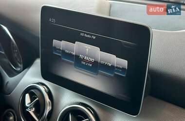 Внедорожник / Кроссовер Mercedes-Benz GLA-Class 2019 в 
