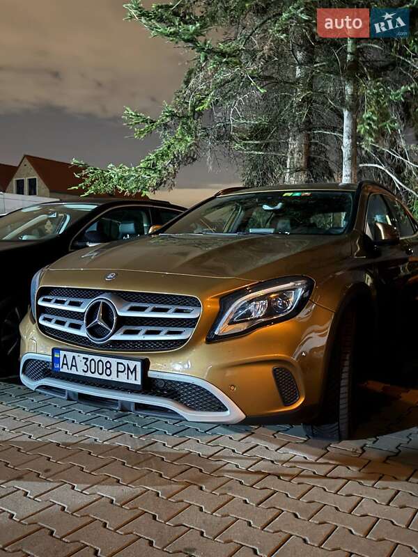 Mercedes-Benz GLA-Class 2017