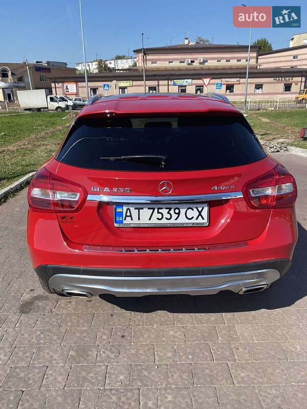 Внедорожник / Кроссовер Mercedes-Benz GLA-Class 2014 в Калуше