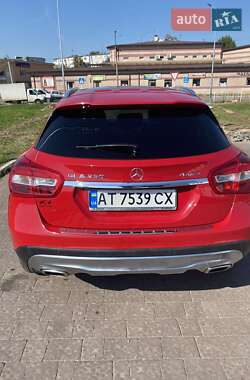 Внедорожник / Кроссовер Mercedes-Benz GLA-Class 2014 в 