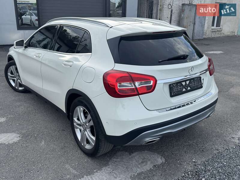 Внедорожник / Кроссовер Mercedes-Benz GLA-Class 2016 в Тернополе