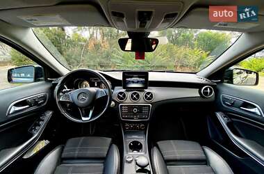 Внедорожник / Кроссовер Mercedes-Benz GLA-Class 2016 в 