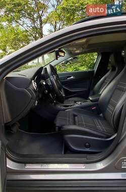 Внедорожник / Кроссовер Mercedes-Benz GLA-Class 2016 в 
