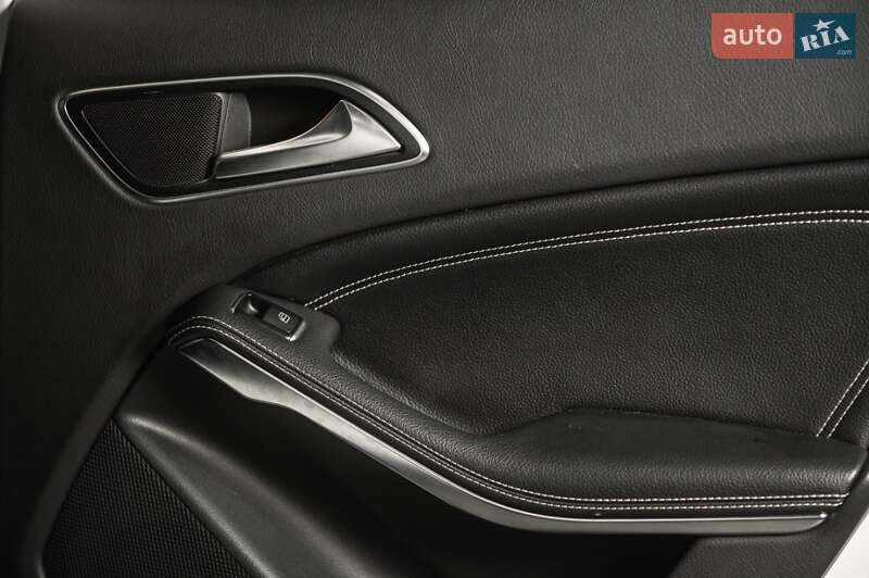 Внедорожник / Кроссовер Mercedes-Benz GLA-Class 2016 в Одессе фото 28 Внедорожник / Кроссовер Mercedes-Benz GLA-Class 2016 в Одессе