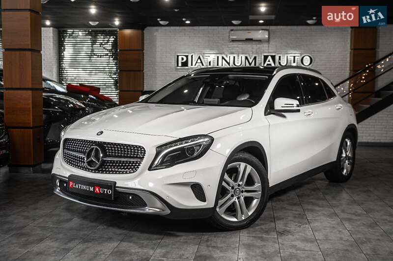 Mercedes-Benz GLA-Class 2016