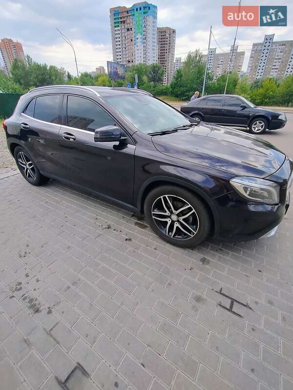 Позашляховик / Кросовер Mercedes-Benz GLA-Class 2016 в Києві