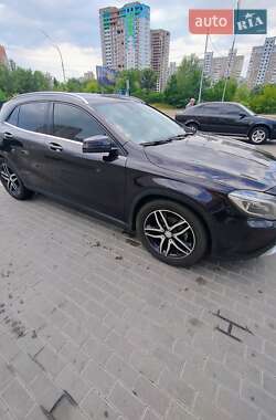 Внедорожник / Кроссовер Mercedes-Benz GLA-Class 2016 в 