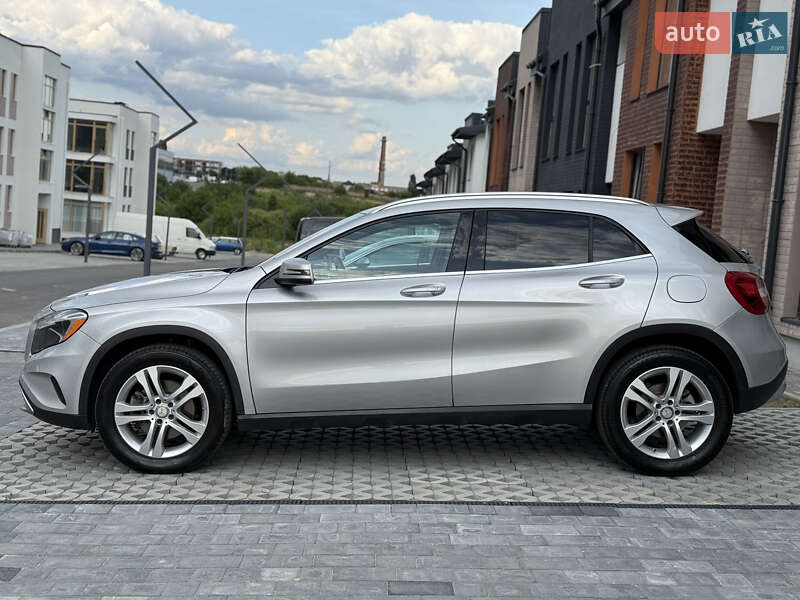 Внедорожник / Кроссовер Mercedes-Benz GLA-Class 2016 в Ровно