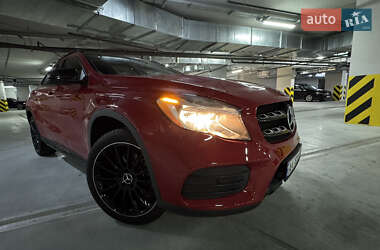 Внедорожник / Кроссовер Mercedes-Benz GLA-Class 2019 в 