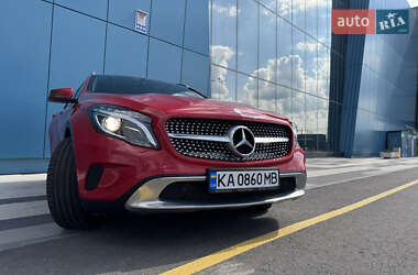Внедорожник / Кроссовер Mercedes-Benz GLA-Class 2016 в 