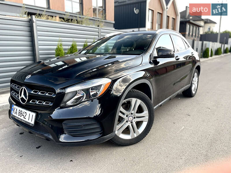 Внедорожник / Кроссовер Mercedes-Benz GLA-Class 2016 в 