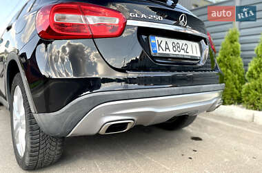 Внедорожник / Кроссовер Mercedes-Benz GLA-Class 2016 в 