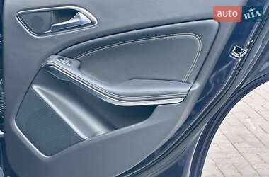 Внедорожник / Кроссовер Mercedes-Benz GLA-Class 2019 в 