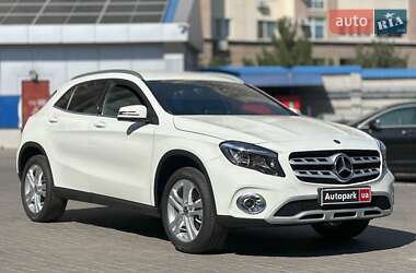 Внедорожник / Кроссовер Mercedes-Benz GLA-Class 2017 в 