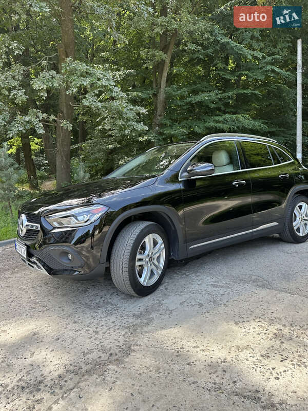 Mercedes-Benz GLA-Class 2021 Mercedes-Benz GLA-Class 2021