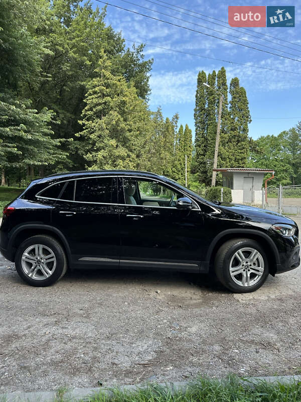 Внедорожник / Кроссовер Mercedes-Benz GLA-Class 2021 в Львове