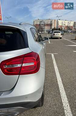 Внедорожник / Кроссовер Mercedes-Benz GLA-Class 2014 в 