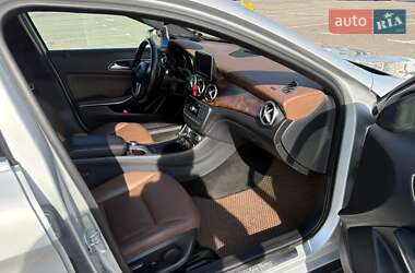 Внедорожник / Кроссовер Mercedes-Benz GLA-Class 2014 в 
