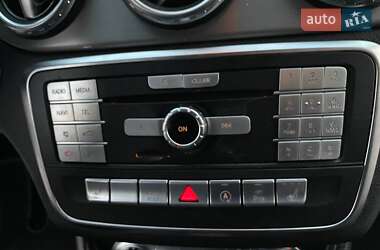 Внедорожник / Кроссовер Mercedes-Benz GLA-Class 2016 в 