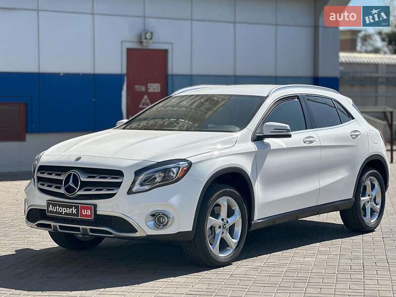 Mercedes-Benz GLA-Class 2019