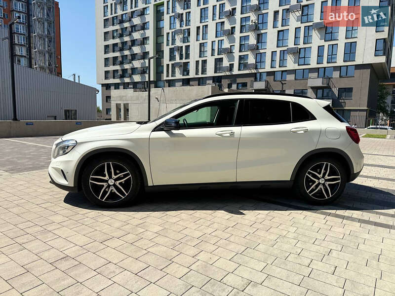 Внедорожник / Кроссовер Mercedes-Benz GLA-Class 2015 в Львове