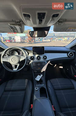 Внедорожник / Кроссовер Mercedes-Benz GLA-Class 2016 в 