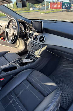 Внедорожник / Кроссовер Mercedes-Benz GLA-Class 2016 в 