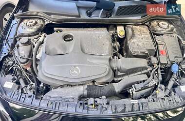 Внедорожник / Кроссовер Mercedes-Benz GLA-Class 2016 в 