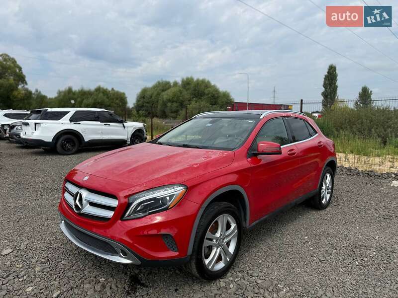 Внедорожник / Кроссовер Mercedes-Benz GLA-Class 2015 в Луцке