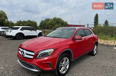 Внедорожник / Кроссовер Mercedes-Benz GLA-Class 2015 в 
