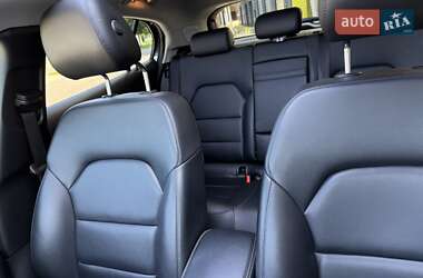 Внедорожник / Кроссовер Mercedes-Benz GLA-Class 2014 в 