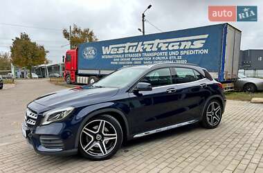 Внедорожник / Кроссовер Mercedes-Benz GLA-Class 2018 в 