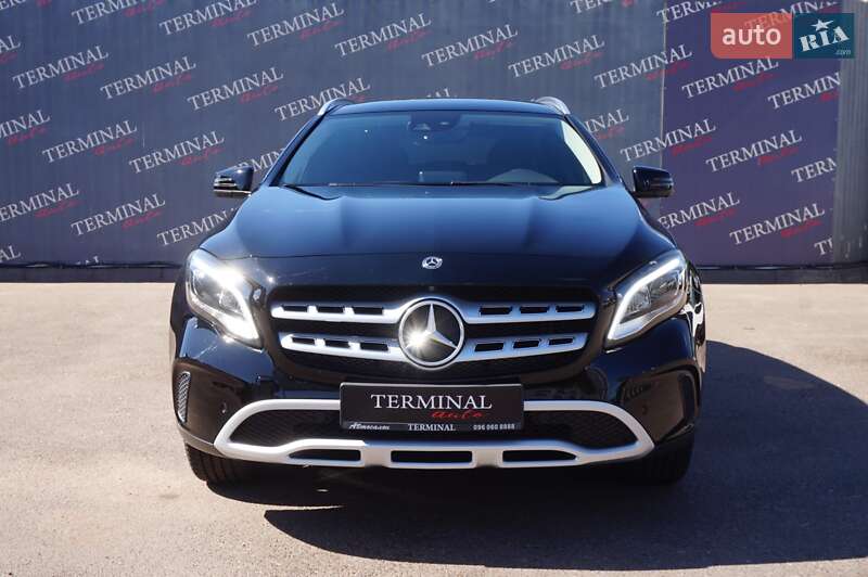 Внедорожник / Кроссовер Mercedes-Benz GLA-Class 2017 в Одессе