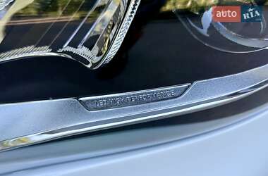 Внедорожник / Кроссовер Mercedes-Benz GLA-Class 2018 в 