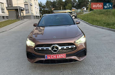 Внедорожник / Кроссовер Mercedes-Benz GLA-Class 2022 в 