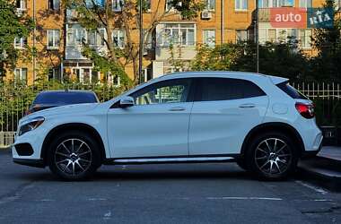 Внедорожник / Кроссовер Mercedes-Benz GLA-Class 2016 в 
