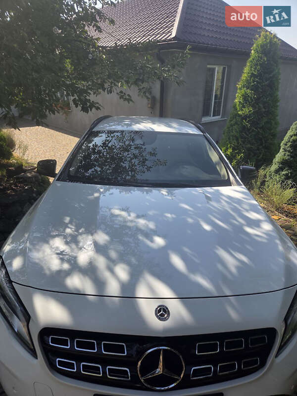 Внедорожник / Кроссовер Mercedes-Benz GLA-Class 2018 в Ананьеве